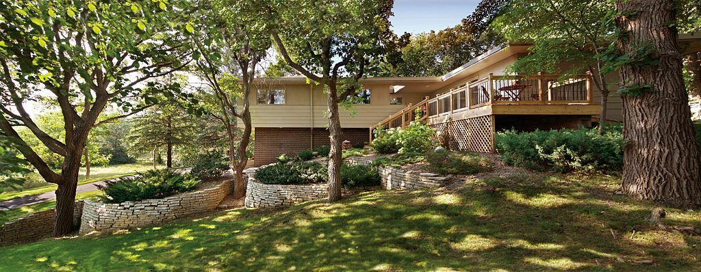 Featured image for “Retaining wall & fencing”